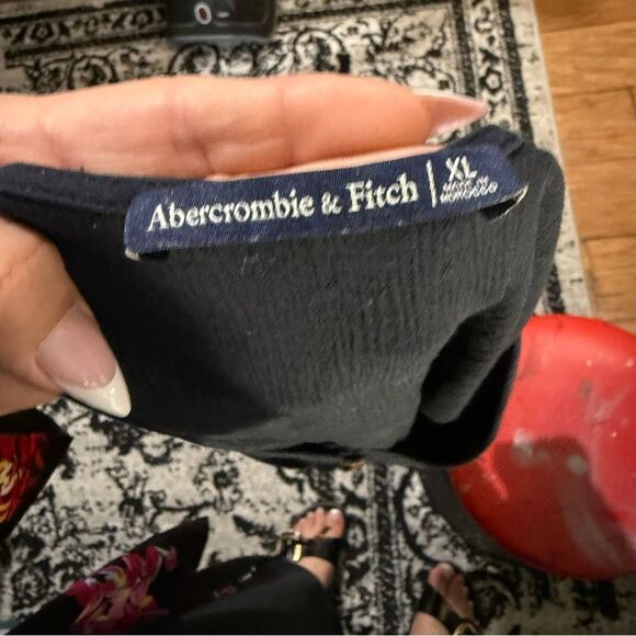 Abercrombie & Fitch Black Buttoned Smocked Blouse - Picture 8 of 9